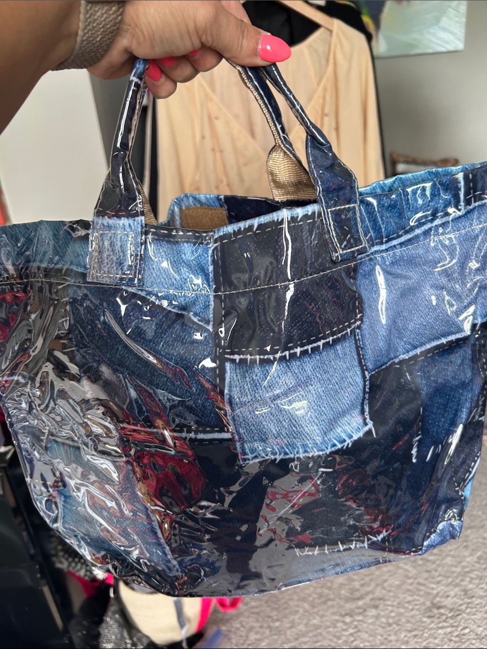 tote - Picture 4 of 8